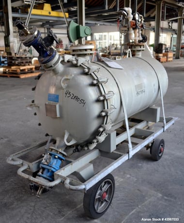 166.5 gallon Von Roll, Glass Lined Pressure Tank, Horizontal, 27" diameter x 62" straight side, 2 bar @ 200 - Image 4