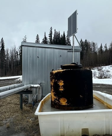 145 HP Frick #XJF151N, screw compressor, Caterpillar G3306NA NG engine, 1-stage, 2003 - Image 1