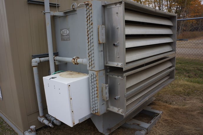 95 HP Frick #XJF151N, screw compressor, Caterpillar G3304NA NG engine, 2005 - Image 2