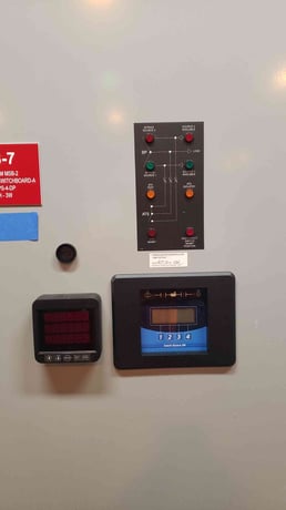 1000 Amp. General Electric Zenith #ZB5CB10031-05G601N, Transfer Switch, 3 phase, 60 Hz, 480 V - Image 4