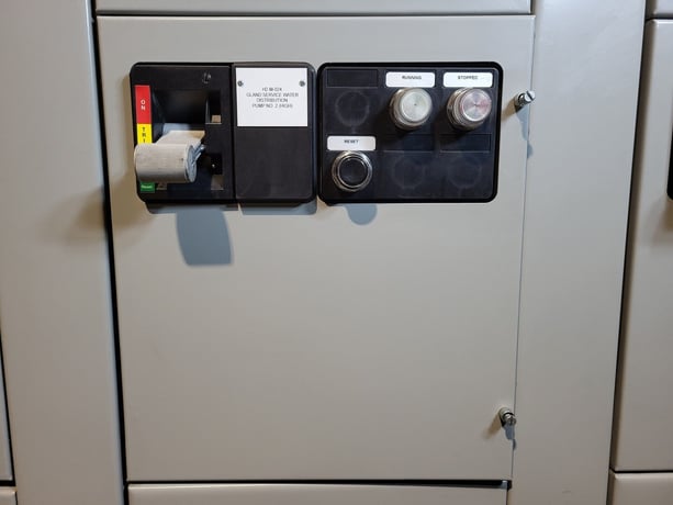 Eaton Cutler-Hammer, FVNR starter, size 3, enclosure, 30 HP, 600 Volts, 100 amp, like new - Image 1