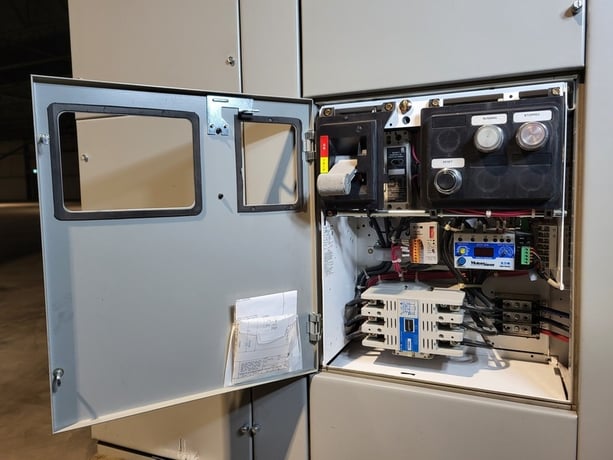 Eaton Cutler-Hammer, FVNR starter, size 3, enclosure, 30 HP, 600 Volts, 100 amp, like new - Image 3