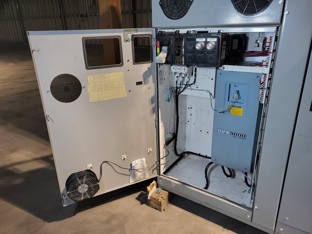 3 HP Eaton, SVX030A1-5A4N1, variable frequency drive, 600 Volts, like new - Image 1