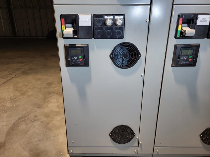 2 HP Eaton, SVX002A1-5A4N1, variable frequency drive, 600 Volts, 4.5 amps, like new - Image 3