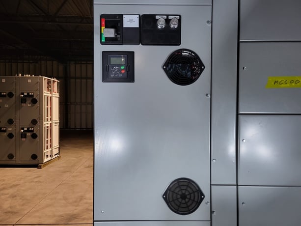 7.5 HP Eaton, SVX005A1-5A4N1, variable frequency drive, 600 Volts, 10 amps, like new - Image 3