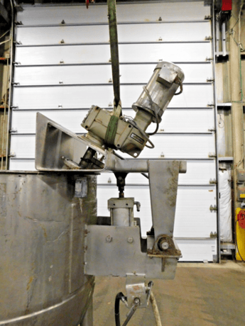 225 gallon Lee #225-A10T1, Stainless kettle with top agitation mixer, 42" ID, 28" straight side, 2003 - Image 4