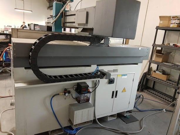 Flow #Mach-2-1313B, waterjet cutting system, 4.3'X, 4.3'Y, 7" Z, 30 HP, 60000 psi, 30SA-60 ESL intensifier - Image 7