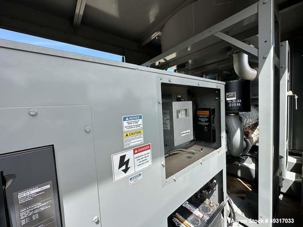 600 KW MTU #DS600D, Standby diesel generator set, 120/208 Volts, enclosure, 293 hours, 2010 - Image 5