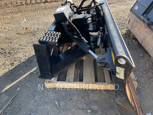 Cat SSL79BD, Skid Steer Loader, S/N: PRSSDB000892, 2022 - Image 2