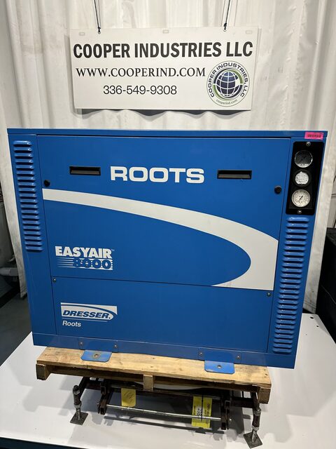 Roots #Easyair-8000, pressure/vacuum pump blower package, 7.5 HP, 1760 RPM motor, 208/230/460 V. - Image 1