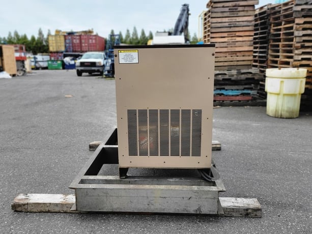 130 cfm, 125 psi, Curtis #R/S30, rotary screw air compressor, electric, 30 HP, 575 V. - Image 4