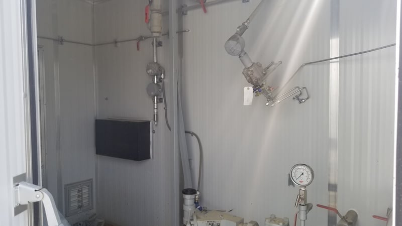 14' x 6' x 9' Equipment Building, heated, 1995 - Image 2