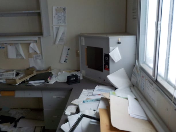 40' x 8.5' x 8' Office Building, heated, skidded, 1994 - Image 8