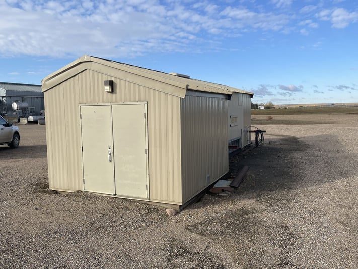 40' Kearney & Trecker Metal Industries, warehouse storage building, heated, 2000 - Image 2