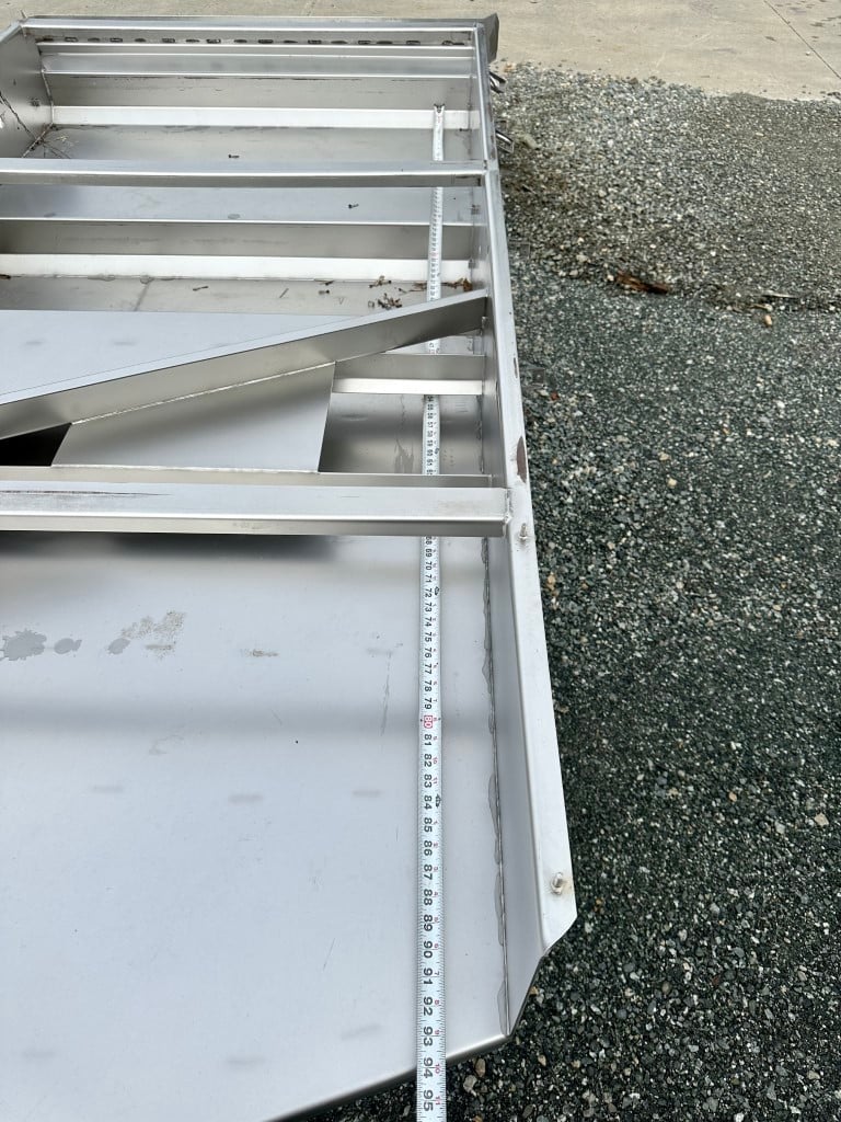 48" wide x 7' long, Key, Iso-Flo Vibrating Sifter/Dewatering Table, 15" H wall, 1 HP, 208-230/460 V. - Image 8