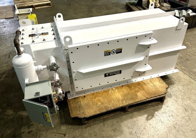 100 sq.ft., Buhler, Horizontal Mounted Bin Vent Filter, Pulse Jet Cleaning, w/Exhaust Fan, (16) bag ports - Image 1
