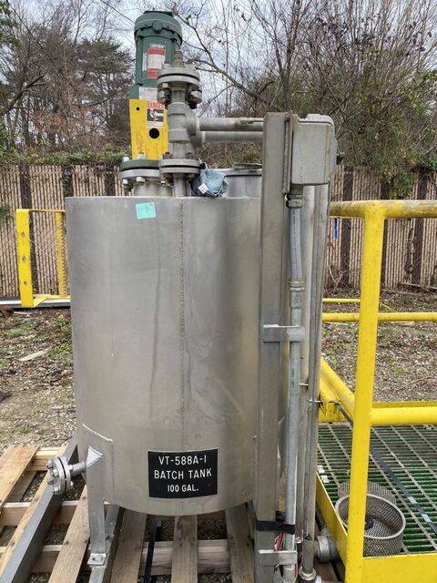 100 gallon Bran Luebbe, Stainless Steel mix tank w/mixer, 30" dia. x 36" straight side tank, 42" W x 80" L - Image 4