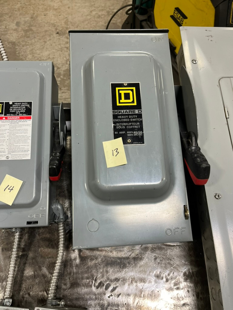 60 Amp. Square D, non-fused disconnect switch - Image 1