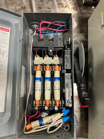 30 Amp. Square D, fused disconnect - Image 2