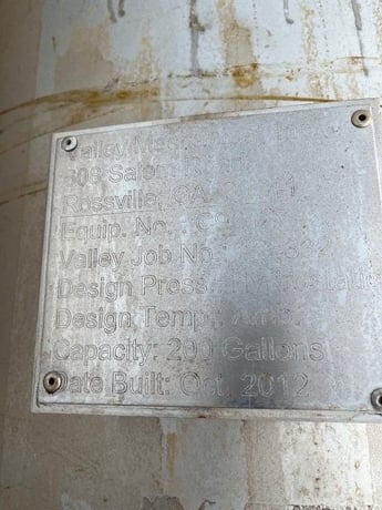 200 gallon Stainless Steel tank - Image 3