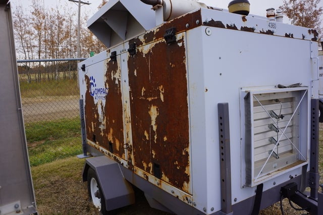 40 HP Gardner Denver #E12, rotary vane compressor, 1-stage, 2250 RPM, GM 3.0L NG engine, 2009 - Image 4