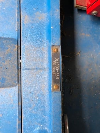 84 HP Compair #822GK06-078, rotary vane compressor, 3-stage, 1800 RPM, Cummins G5.9L NG engine, 2007 - Image 2