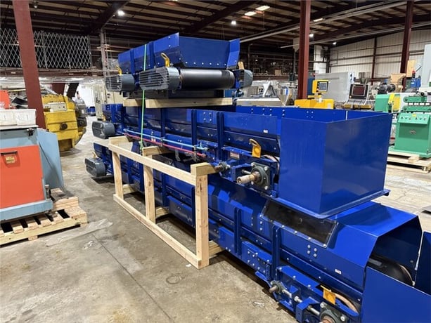 24" wide x 14' long, Flatbelt Conveyor, 11" pulley diameter - Image 9