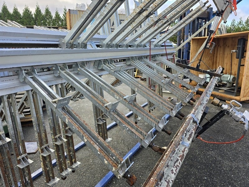 Quick #CCFP-165-06, pneumatic type clamp carrier, 6 sections, 36 total clamps, 2020 - Image 7
