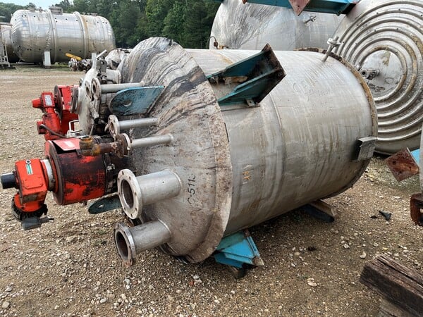 1000 gallon Alloy Fabricators, 304 Stainless Steel reactor w/coils, 5' dia. x 6' straight side, dished top & - Image 6