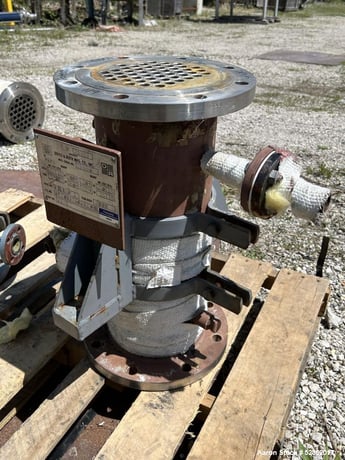 18 sq.ft., 150 psi shell, Doyle & Roth #VX-2, Vacuum Cooler Condenser, -20 to 300&deg;F, 15 psi tube, 316LSS - Image 1