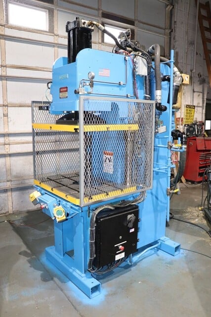 35 Ton, Denison, Hydraulic Multipress, 24" L x 34" T-slotted die shoes, 15 HP, 208-230/460 V - Image 3