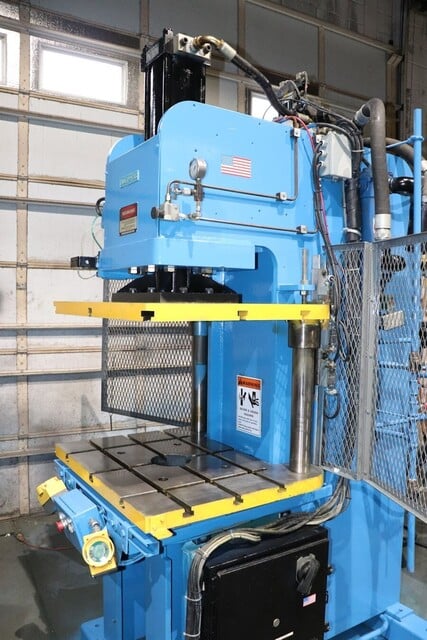 35 Ton, Denison, Hydraulic Multipress, 24" L x 34" T-slotted die shoes, 15 HP, 208-230/460 V - Image 4