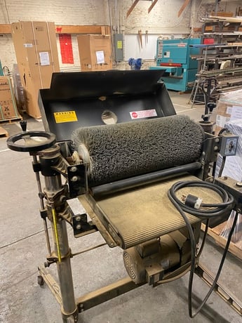 24" Supermax Tools #Superbrush-24, Brush Sander, 24" width, 9"-11" brush diameter, 400-1200 RPM - Image 2