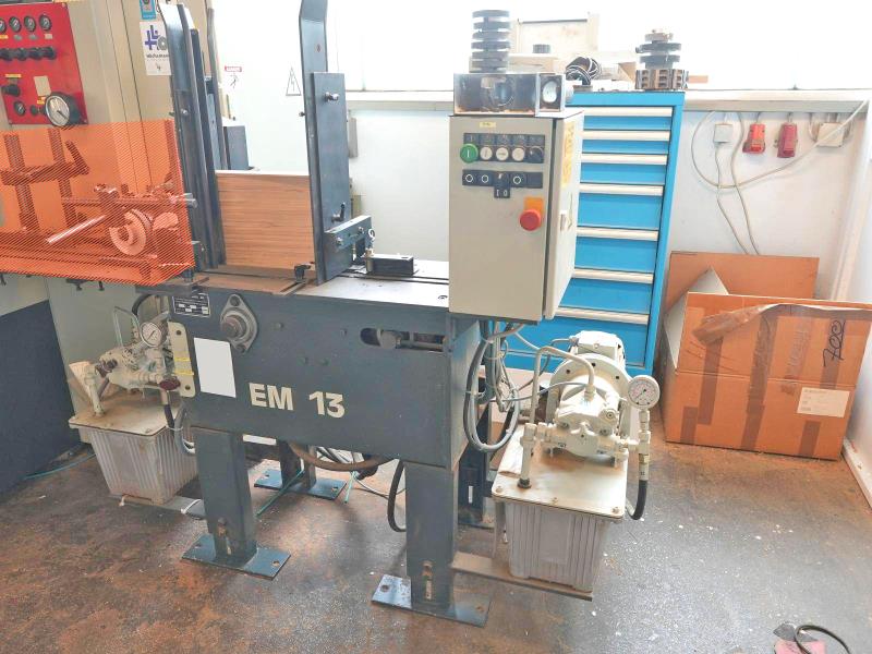 Weinig #EM-13, hopper feeder, 1997 - Image 5