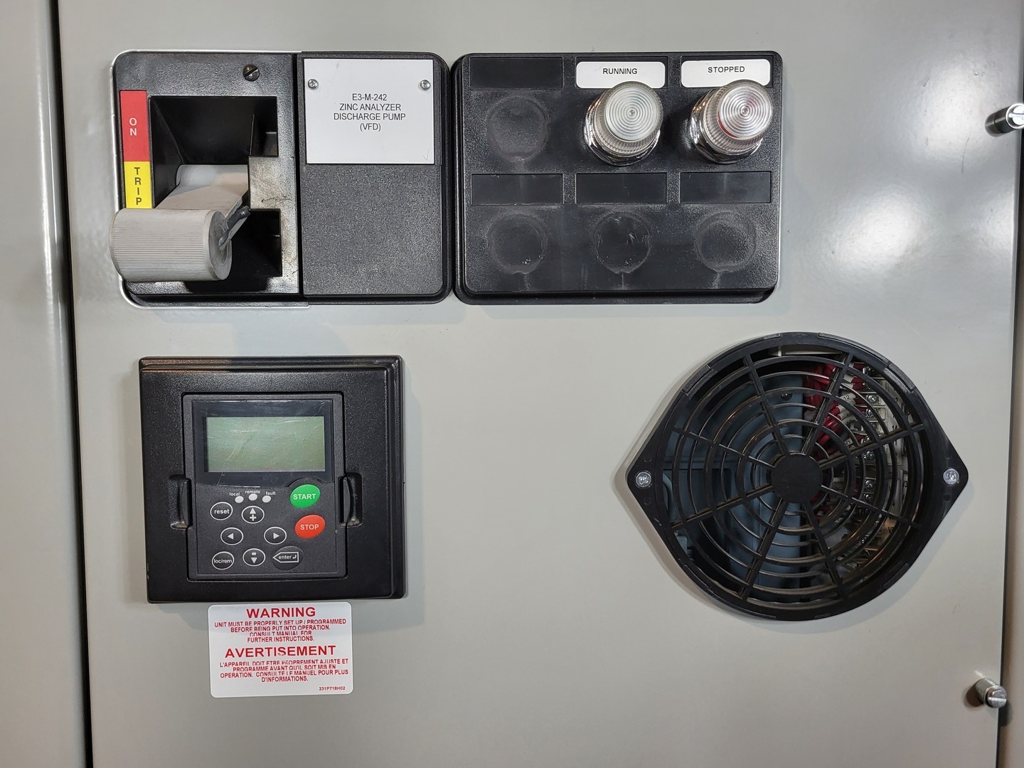5 HP Eaton, SVX004A1-5A4N1, variable frequency drive, 600 Volts, 3 phase, like new - Image 1
