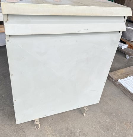225 KVA 480 Primary, 208Y/120 Secondary, Hammond, dry transformer, Nema 3R - Image 1
