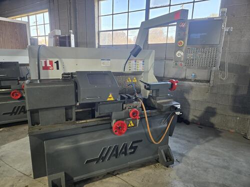 Haas #TL-1, CNC lathe, 16" swing, 8" chuck, 2.2" bar, 16" cutting diameter, Haas CNC Control, tailstock, 2010 - Image 1