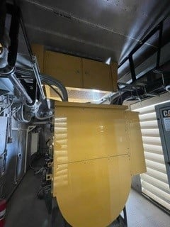 1500 KW Caterpillar #G3516, skid mounted, 277/480 Volts, 2013 - Image 2