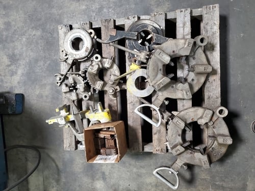 5/8" - 3" Greenlee #460 Auto Threader, 1/2" thru 4" pipe, right hand threading only, 1977 - Image 5