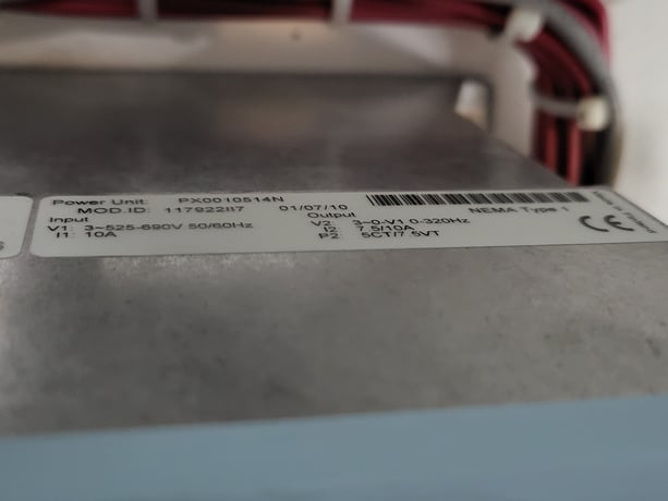 10 HP Eaton, SVX005A1-5A4N1, variable frequency drive, 600 Volts, 10 amps, like new - Image 8