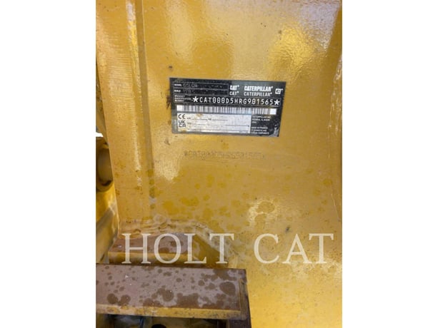 Caterpillar D5 LGP, Crawler Dozer, 14 hours, S/N: RG901565, 2023 - Image 6