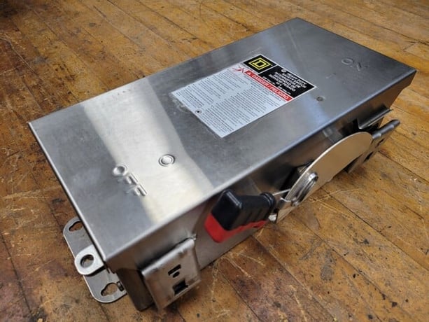 60 Amp. Square D, H322NDS, Safety Disconnect Switch, 240VAC 3P 3PH Type 3R 4X Stainless - Image 5