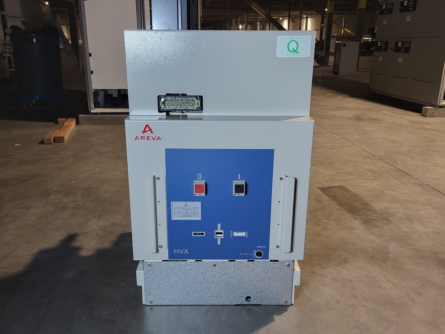 630 Amps, Areva, HVX12-16-06E185, vacuum circuit breaker, 12 KV, new surplus - Image 1