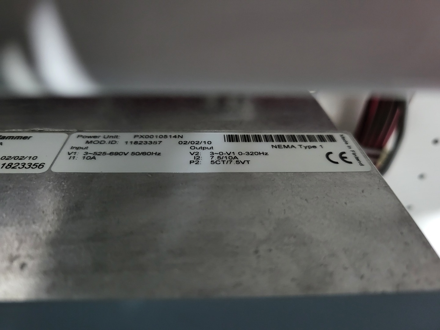 7.5 HP Eaton, SVX005A1-5A4N1, variable frequency drive, 600 Volts, 10 amps, like new - Image 9