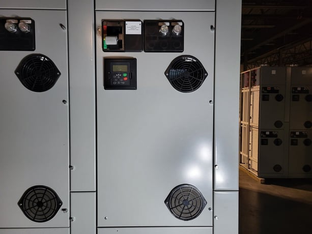 3 HP Eaton, SVX002A1-5A4N1, variable frequency drive, 600 Volts, 4.5 amps, like new - Image 1