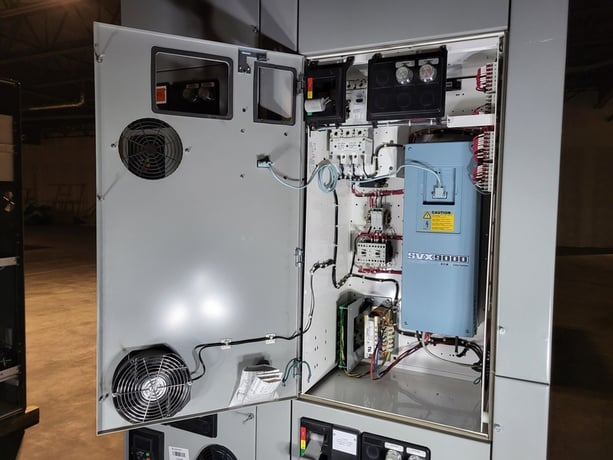 5 HP Eaton, SVX004A1-5A4N1, variable frequency drive, 600 Volts, 7.5 amps, like new - Image 3