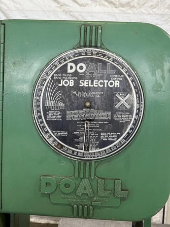 16" DoAll #ML-16, vertical bandsaw, 24" x 24" table, 50-1600 RPM, DBW-10 30 AMP blade welder - Image 6