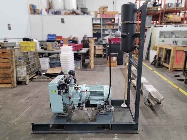 7.95 cfm, 580 psi, Sauer #WP15L, reciprocating air compressor w/control panel, gasoline, 7.5 HP, 2020 - Image 1