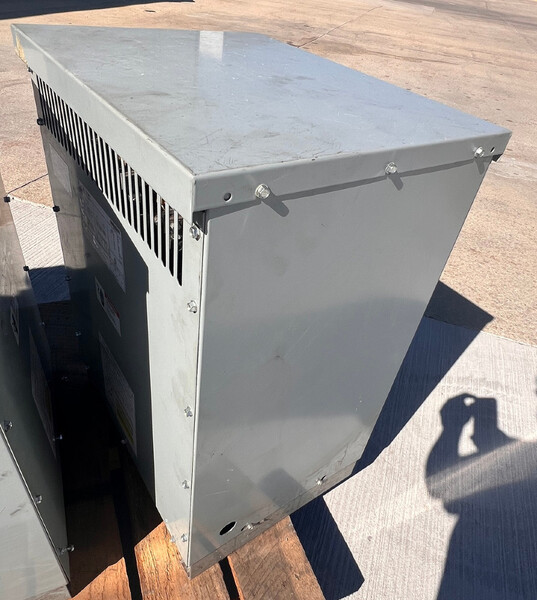 45 KVA 480 Primary, 208/120 Secondary, General Electric Transformer, multi-tap, delta wye, #6095 - Image 3