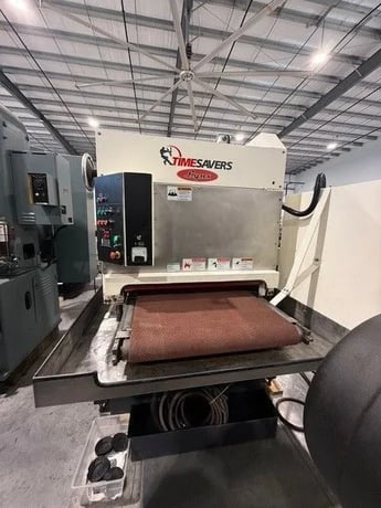 37" x 60" Timesavers #Lynx-37MWT-D-60, belt sander, 15.45 FPM, 6" drum diameter, 2016 - Image 2